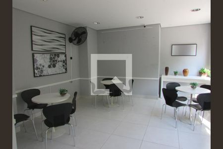 Apartamento para alugar com 32m², 1 quarto e sem vagaÁrea comum - Salão de festas