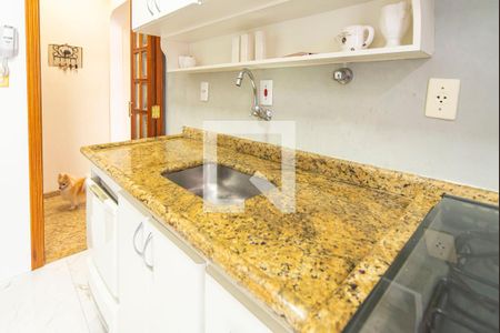 Apartamento para alugar com 76m², 2 quartos e 1 vagaCozinha 