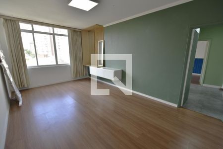 Sala de apartamento à venda com 2 quartos, 150m² em Centro, Campinas