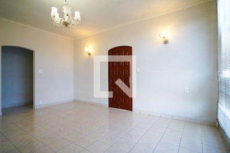 Sala de casa para alugar com 3 quartos, 150m² em Jardim Santa Rosália, Sorocaba
