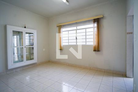 Sala de TV de casa para alugar com 3 quartos, 150m² em Jardim Santa Rosália, Sorocaba
