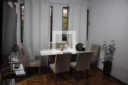 Sala de apartamento à venda com 2 quartos, 60m² em Novo Riacho, Contagem