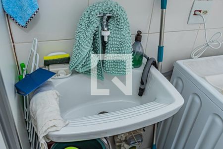 Apartamento à venda com 81m², 2 quartos e 1 vagaÁrea de Serviço