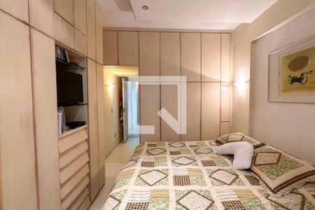 Apartamento à venda com 170m², 3 quartos e sem vaga Apartamento à venda com 170m², 3 quartos e sem vagaSuíte