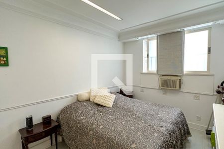 Apartamento à venda com 170m², 3 quartos e sem vaga Apartamento à venda com 170m², 3 quartos e sem vagaQuarto 02