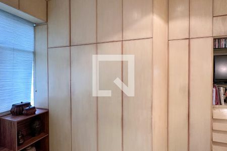 Apartamento à venda com 170m², 3 quartos e sem vaga Apartamento à venda com 170m², 3 quartos e sem vagaSuíte