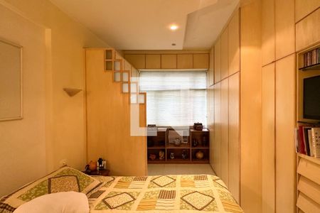 Apartamento à venda com 170m², 3 quartos e sem vaga Apartamento à venda com 170m², 3 quartos e sem vagaSuíte