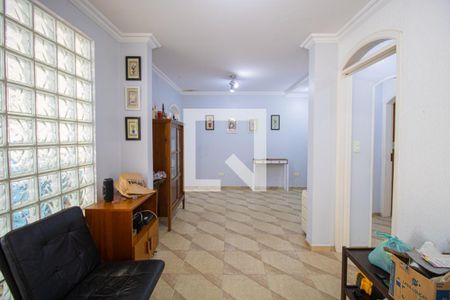 Sala de casa para alugar com 5 quartos, 500m² em Vila Nivi, São Paulo