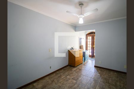 Casa à venda com 500m², 5 quartos e 5 vagasSuíte