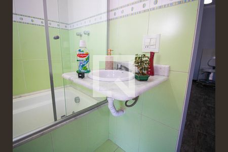 Casa à venda com 500m², 5 quartos e 5 vagasBanheiro da Suíte