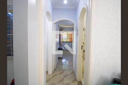 Sala - Corredor de casa para alugar com 5 quartos, 500m² em Vila Nivi, São Paulo