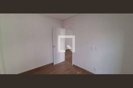 Quarto de apartamento à venda com 1 quarto, 45m² em Industrial Centro, Osasco