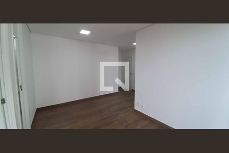 Sala de apartamento para alugar com 1 quarto, 45m² em Industrial Centro, Osasco