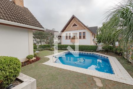 Casa de condomínio à venda com 901m², 5 quartos e 6 vagasPiscina