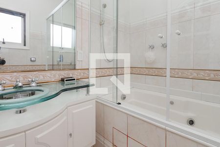 Casa de condomínio à venda com 901m², 5 quartos e 6 vagasBanheiro da Suíte 3