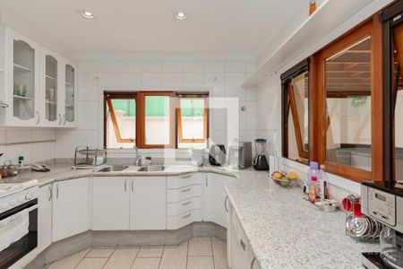 Casa de condomínio à venda com 901m², 5 quartos e 6 vagasCozinha