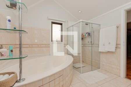 Casa de condomínio à venda com 901m², 5 quartos e 6 vagasBanheiro da Suíte 1