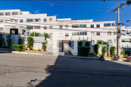 Fachada de apartamento para alugar com 2 quartos, 55m² em Buritis, Belo Horizonte