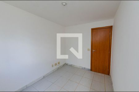 Quarto 1 de apartamento para alugar com 2 quartos, 55m² em Buritis, Belo Horizonte