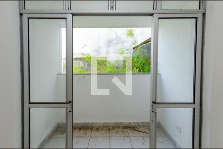 Varanda de apartamento para alugar com 2 quartos, 55m² em Buritis, Belo Horizonte