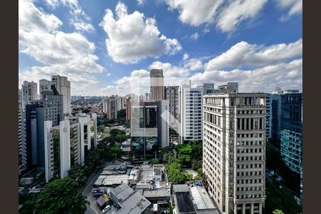 Apartamento para alugar com 90m², 1 quarto e 2 vagasVista