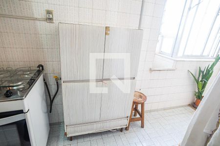 Apartamento para alugar com 72m², 2 quartos e sem vaga Apartamento para alugar com 72m², 2 quartos e sem vagaCozinha - Armários