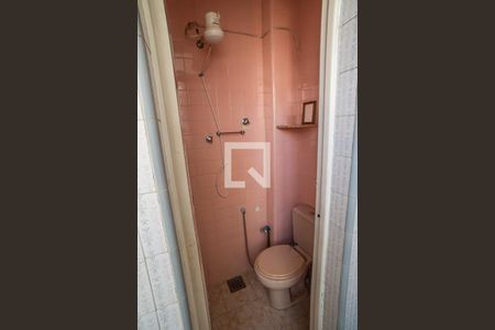 Apartamento para alugar com 72m², 2 quartos e sem vaga Apartamento para alugar com 72m², 2 quartos e sem vagaÁrea de Serviço - Banheiro