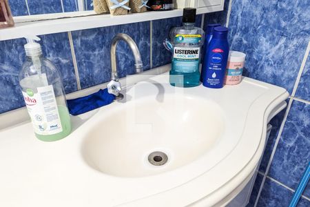 Casa à venda com 228m², 3 quartos e 2 vagasBanheiro da suíte