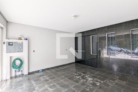 Casa à venda com 228m², 3 quartos e 2 vagasGaragem