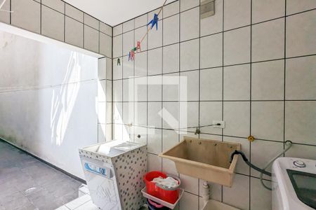 Casa à venda com 228m², 3 quartos e 2 vagasÁrea de serviço