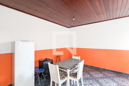 Casa à venda com 228m², 3 quartos e 2 vagasChurrasqueira