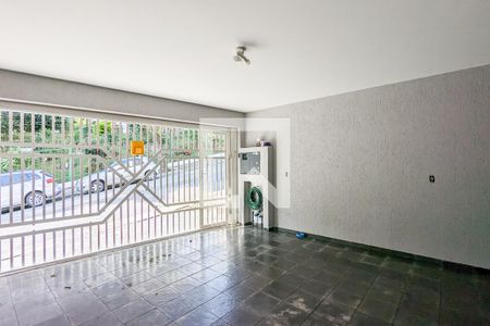 Casa à venda com 228m², 3 quartos e 2 vagasGaragem