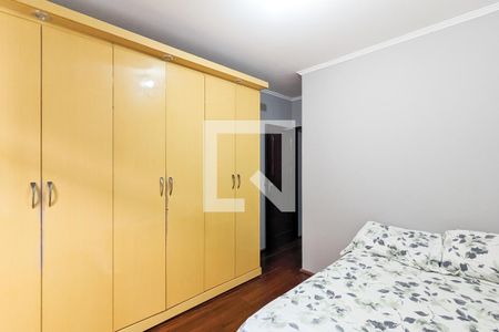 Casa à venda com 228m², 3 quartos e 2 vagasQuarto 3