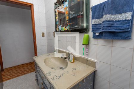 Casa à venda com 172m², 4 quartos e 1 vaga Casa à venda com 172m², 4 quartos e 1 vagaBanheiro