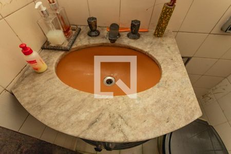 Casa à venda com 172m², 4 quartos e 1 vaga Casa à venda com 172m², 4 quartos e 1 vagaBanheiro de serviço