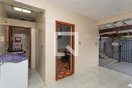 Casa à venda com 172m², 4 quartos e 1 vaga Casa à venda com 172m², 4 quartos e 1 vagaÁrea de serviço