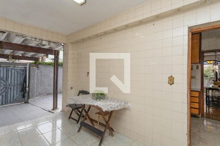 Casa à venda com 172m², 4 quartos e 1 vaga Casa à venda com 172m², 4 quartos e 1 vagaEntrada