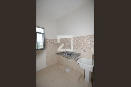 Sala/Cozinha de apartamento para alugar com 1 quarto, 45m² em Brás de Pina, Rio de Janeiro