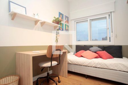 Quarto 2 de apartamento para alugar com 2 quartos, 59m² em Santana, Porto Alegre