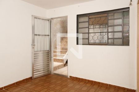 Sala de casa para alugar com 2 quartos, 60m² em Vila Nova Galvão, São Paulo