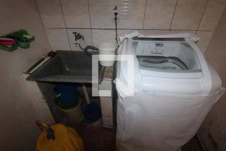 Casa à venda com 150m², 5 quartos e 2 vagasÁrea de Serviço