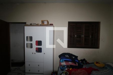 Casa à venda com 150m², 5 quartos e 2 vagasQuarto 3