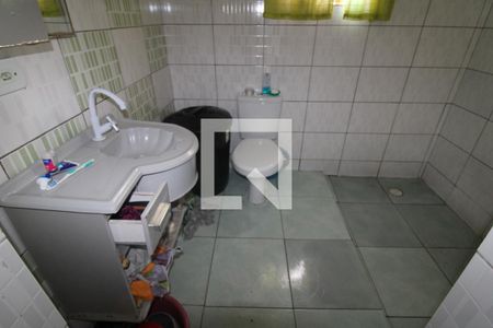 Casa à venda com 150m², 5 quartos e 2 vagasBanheiro 2