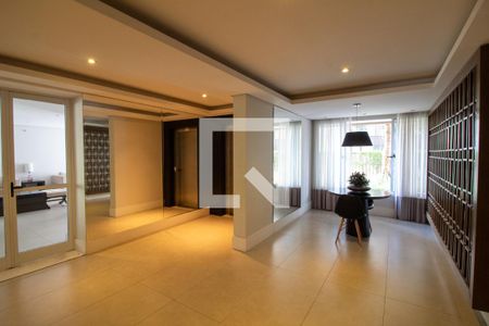 Apartamento à venda com 63m², 2 quartos e 1 vagaHall Social