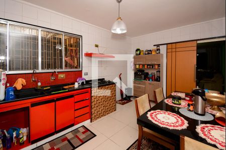 Casa à venda com 190m², 3 quartos e 2 vagasCozinha