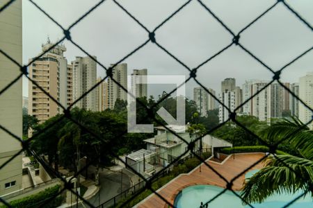 Apartamento à venda com 300m², 3 quartos e 4 vagas Apartamento à venda com 300m², 3 quartos e 4 vagasVista Escritório