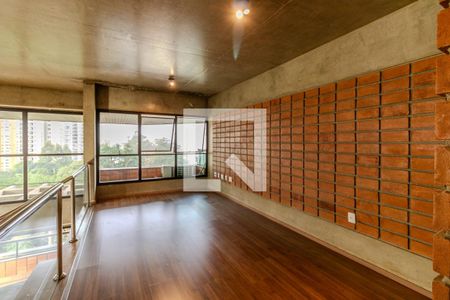 Apartamento à venda com 300m², 3 quartos e 4 vagas Apartamento à venda com 300m², 3 quartos e 4 vagasMezanino
