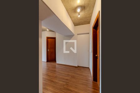 Apartamento à venda com 300m², 3 quartos e 4 vagas Apartamento à venda com 300m², 3 quartos e 4 vagasQuarto