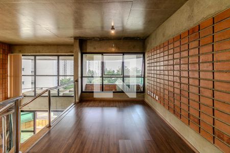 Apartamento à venda com 300m², 3 quartos e 4 vagas Apartamento à venda com 300m², 3 quartos e 4 vagasMezanino