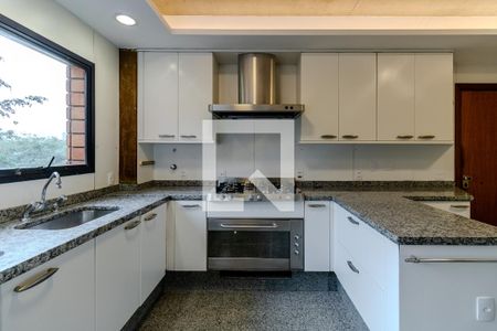 Apartamento à venda com 300m², 3 quartos e 4 vagas Apartamento à venda com 300m², 3 quartos e 4 vagasCozinha